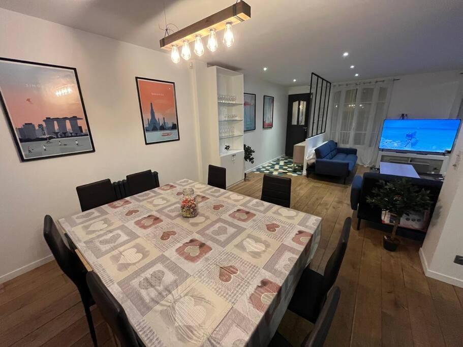 Villa C - Maison 10 Min Paris Expo - 5 Rooms/5 Beds